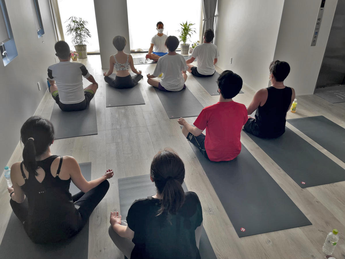 品川区 武蔵小山 ヨガスタジオ Yu Studio - ベーシックヨガ