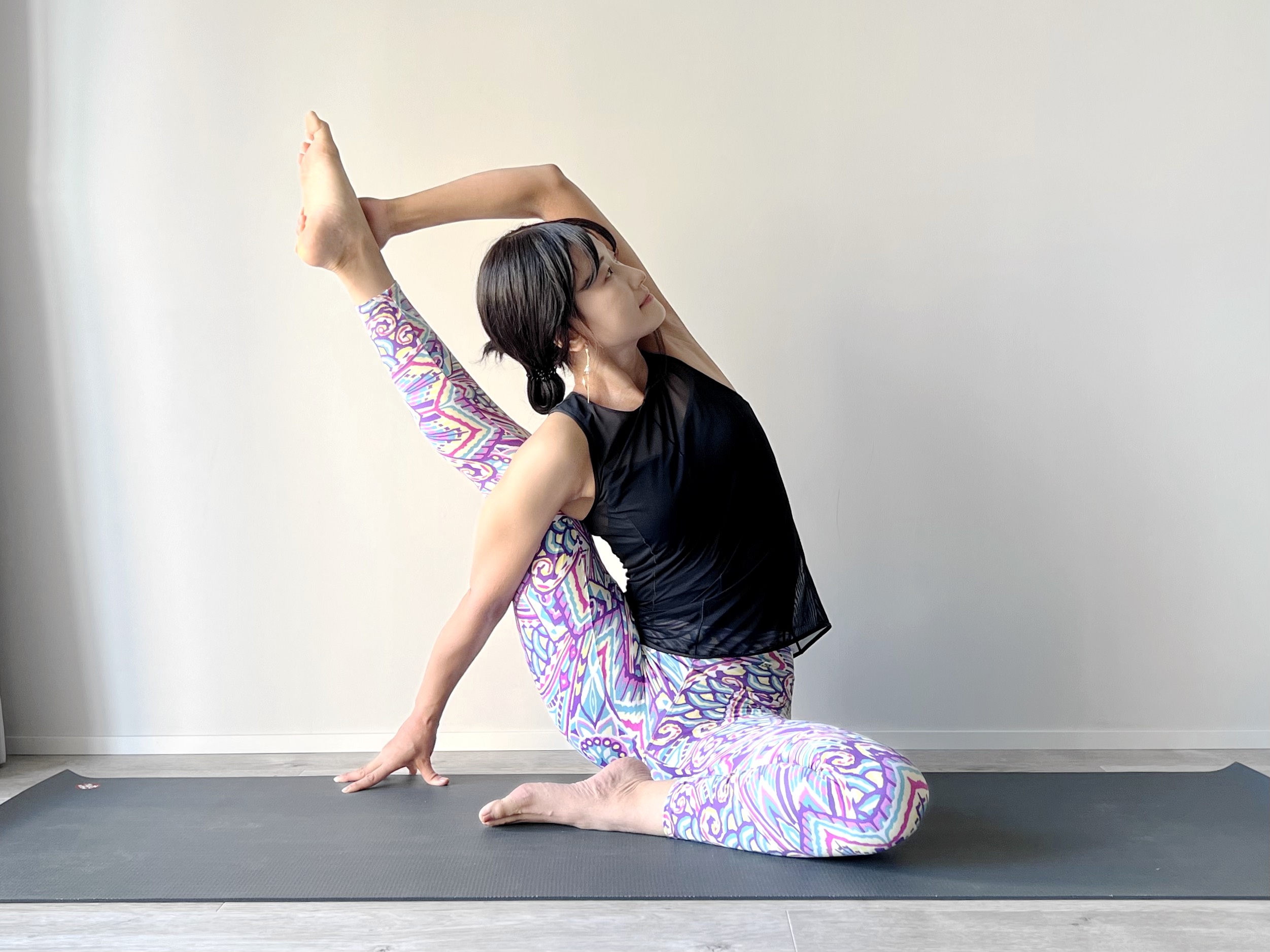 Shige - 武蔵小山のヨガスタジオ Yoga & Wellness Yu Studio