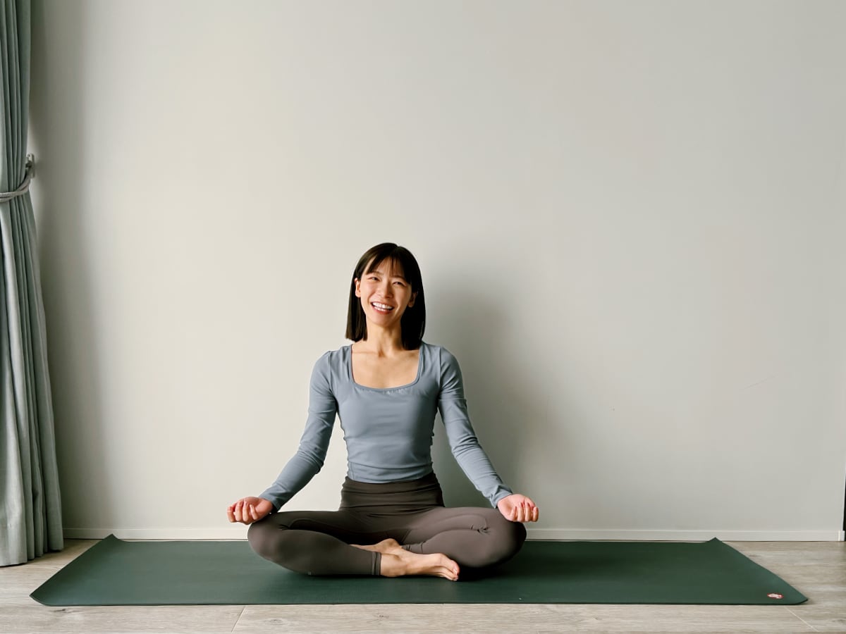 上嶋 真子 - Yoga & Wellness Yu Studio